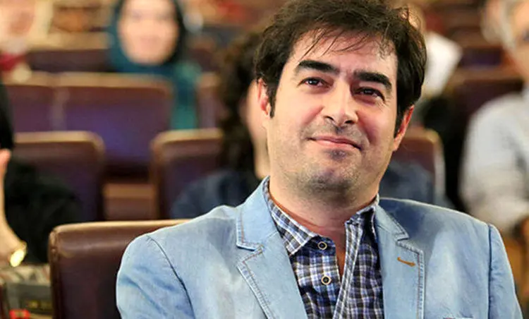 (ویدئو) حرکات دست شهاب حسینی در برنامه‌ همرفیق با حضور هوتن شکیبا خبرساز شد