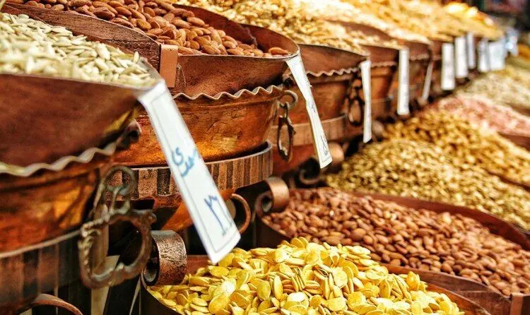 مقایسه قیمت انواع آجیل «شب یلدا» امسال با سال گذشته؛ آجیل چقدر گران شد؟