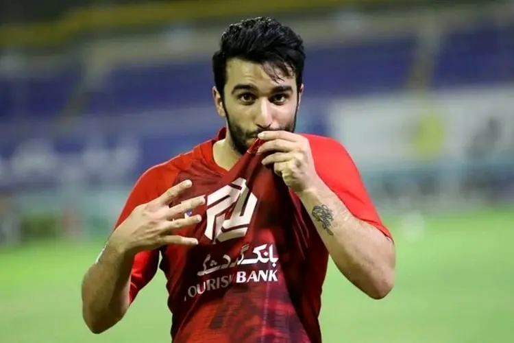 شادی قشنگه رو کنار گذاشتم برای گلزنی در فینال!
