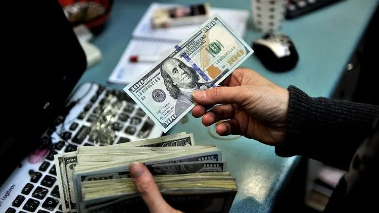 صعود دلار در معاملات جهانی