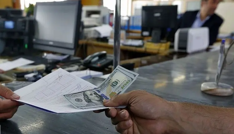 قیمت دلار و یورو امروز دوشنبه ۸ دی