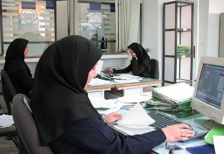 چرا کارمند دولت بودن شیرین است؟!