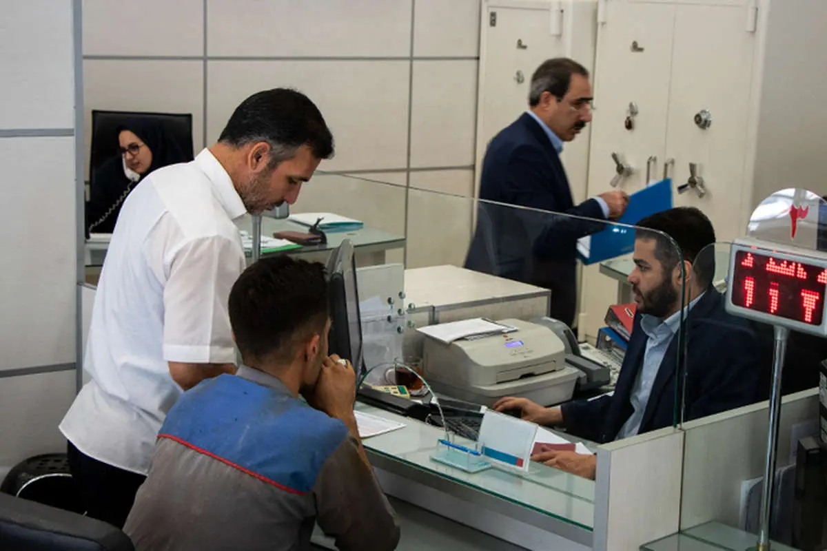 چطور کارت اعتباری ۵۰ میلیون تومانی بگیریم؟