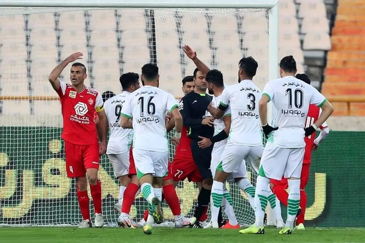 اعتراض پرسپولیس ادامه دارد