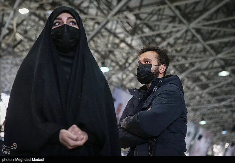 تصاویری از ۴ فرزند سردار سلیمانی در اولین سالگرد شهادت پدر