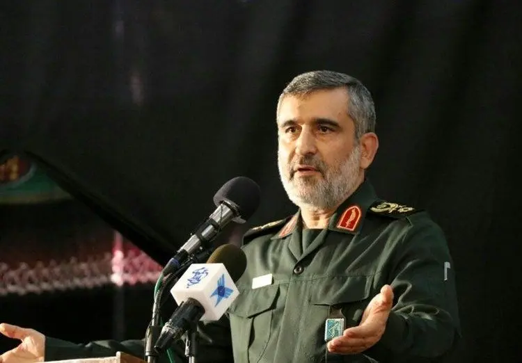 سردار حاجی‌زاده: غلط می‌کند کسی در بحث موشکی مذاکره کند