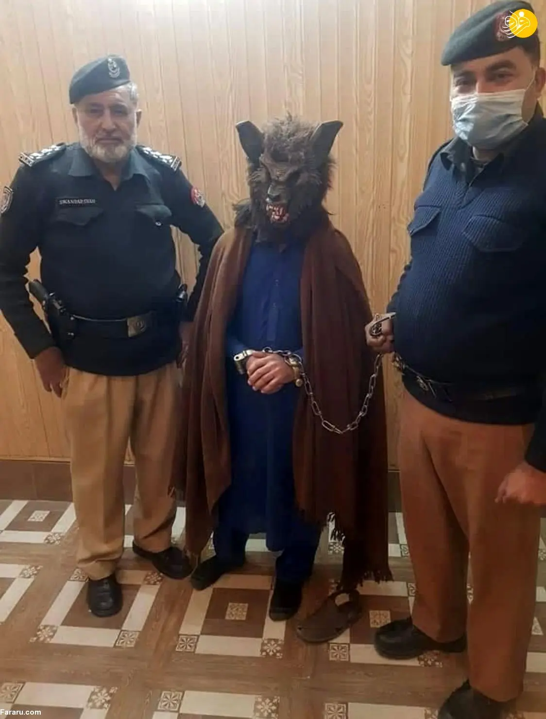 (تصاویر) مرد گرگ‌نما دستگیر شد