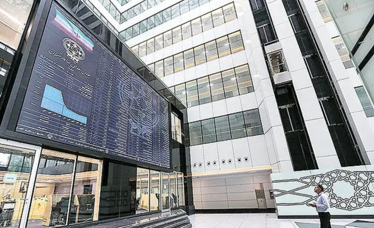بورس در مسیر پر دست‌انداز