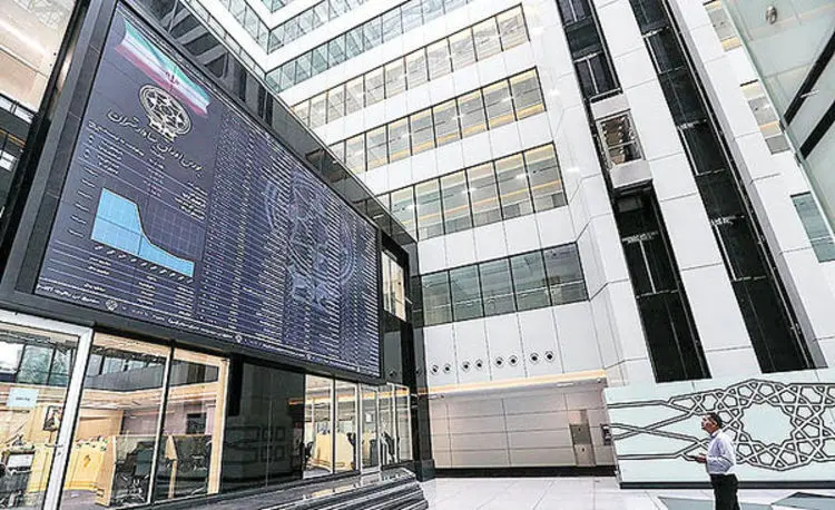 بورس در مسیر پر دست‌انداز
