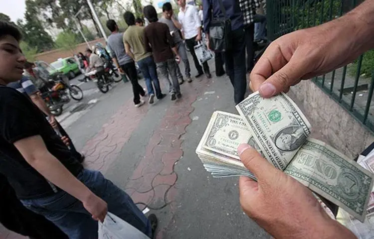 قیمت ارز در بازار آزاد امروز چهارشنبه ۱۷ دی ۱۳۹۹