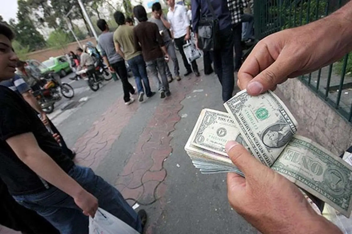 قیمت ارز در بازار آزاد امروز چهارشنبه ۱۷ دی ۱۳۹۹