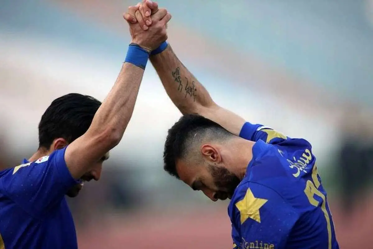 دلیل ناراحتی شدید پرسپولیسیها از مهاجم استقلال فاش شد!