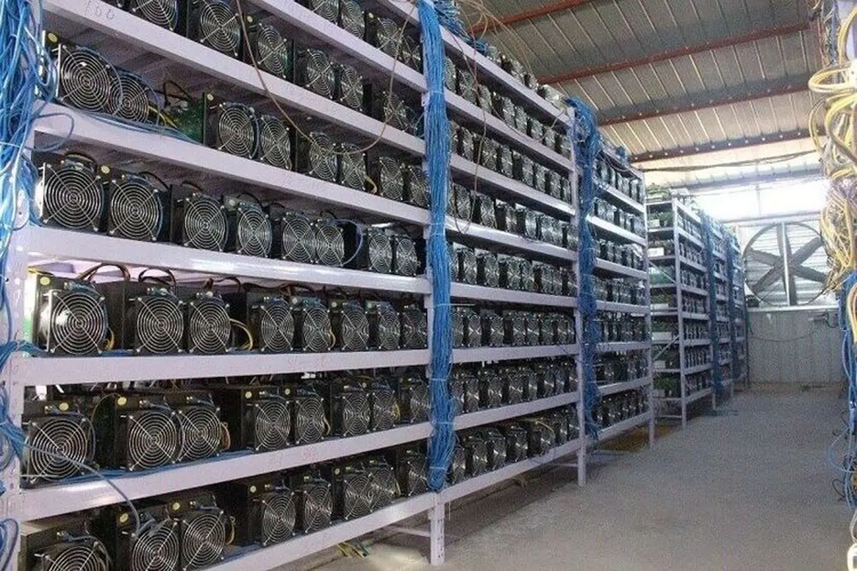 چند نکته درباره استخراج قانونی بیتکوین در ایران