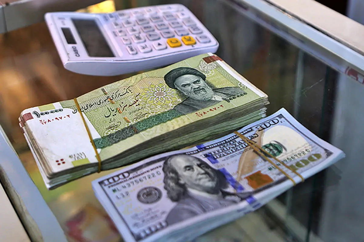 سه نشانه کاهش قیمت دلار