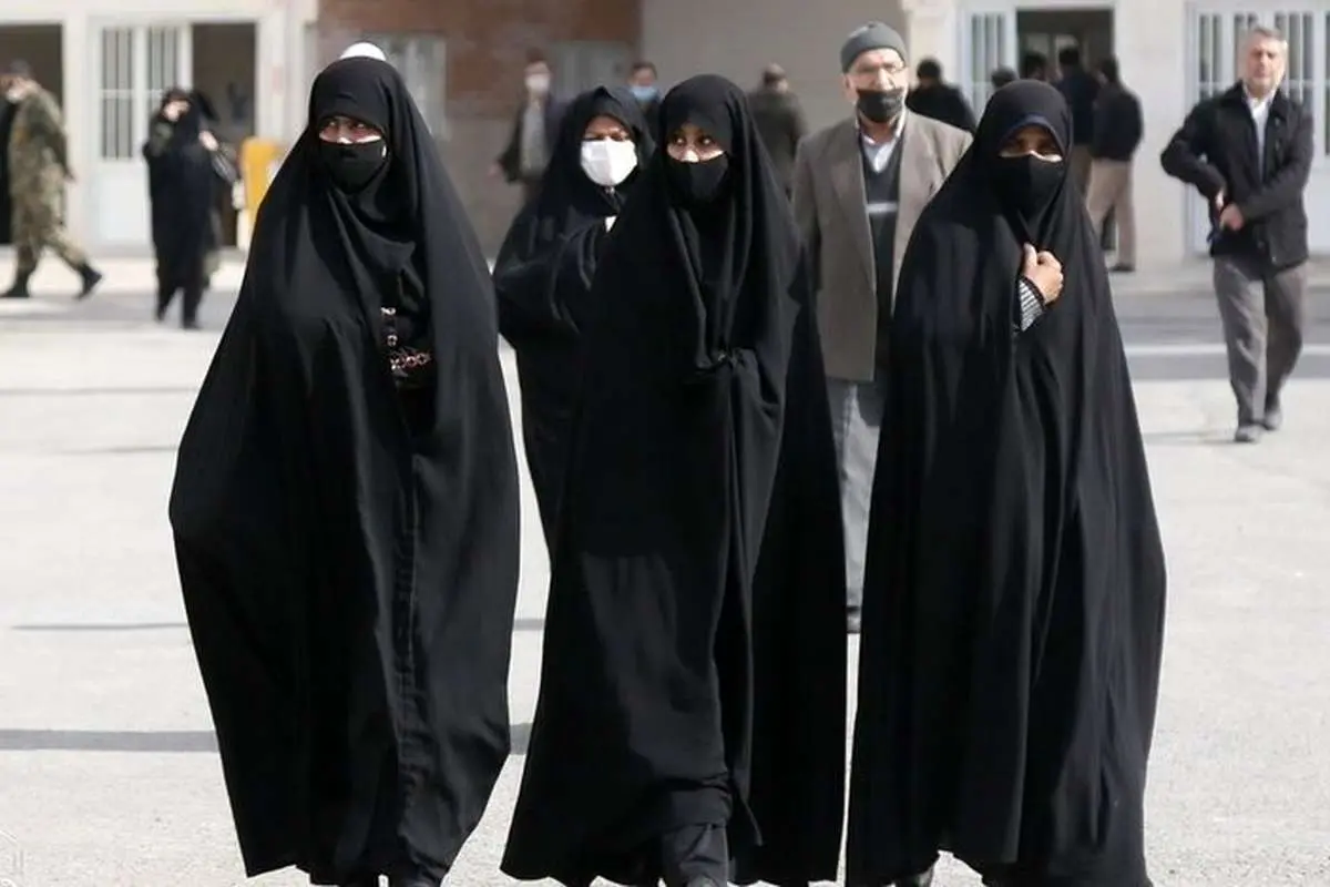 (تصاویر) اقامه نماز جمعه قم بعد از ۶ ماه تعطیلی