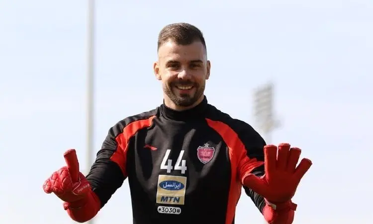 لایک جنجالی گلر پرسپولیس!