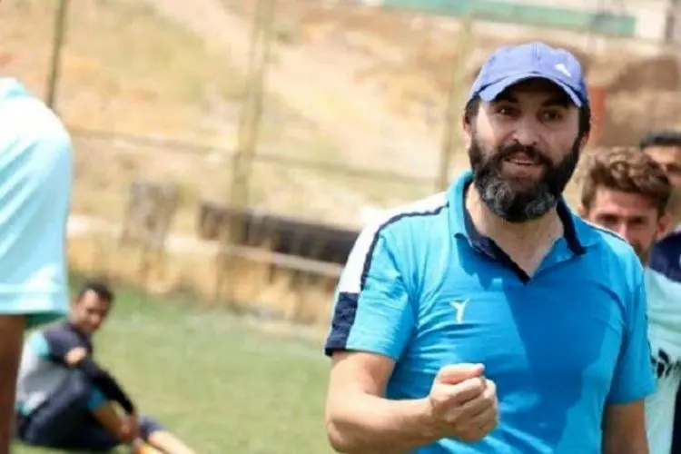 واکنش تند پیشکسوت استقلال: آقای خلیل زاده خیلی کار‌ها را نباید انجام دهید