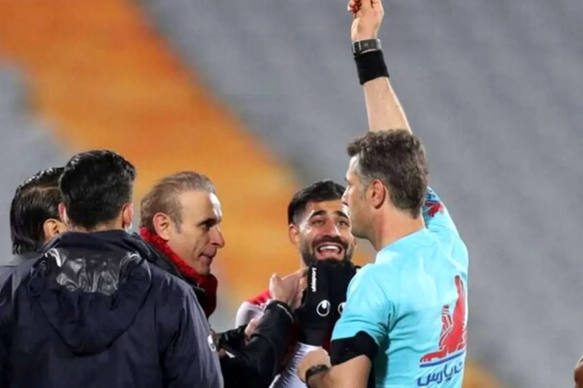 عذرخواهی داور سرشناس از پرسپولیسی ها؛ ببخشید، درست ندیدم