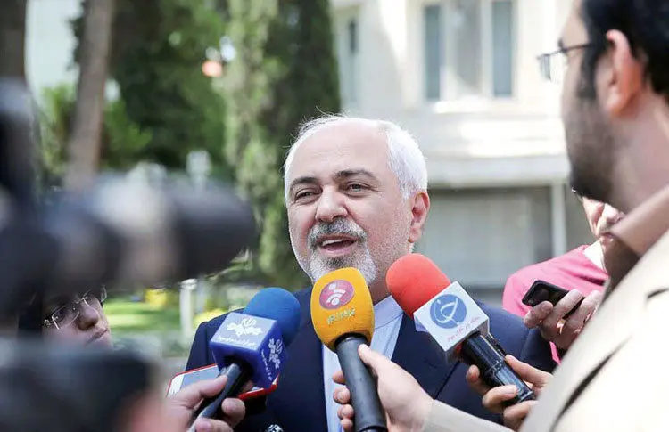 ظریف مذاکره تخت روانچی با آمریکا را تکذیب کرد