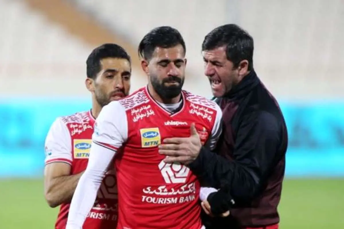 ادعای جنجالی بازیکنان پرسپولیس درباره پنالتی فولاد!