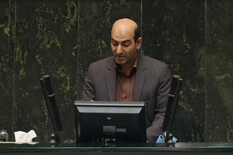 نماینده نجف‌آباد: روحانی پاسخگوی خون بیش از ۳۰۰ نفر باشد