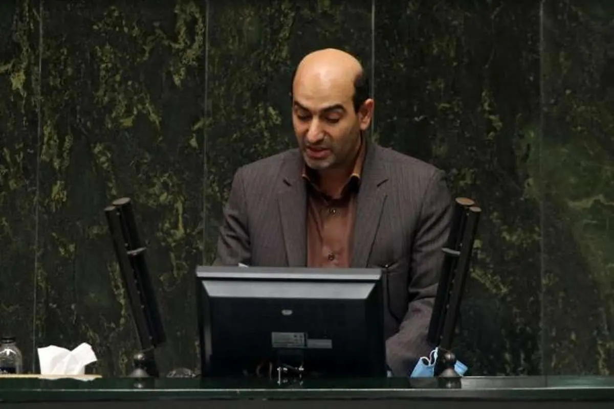 نماینده نجفآباد: روحانی پاسخگوی خون بیش از ۳۰۰ نفر باشد