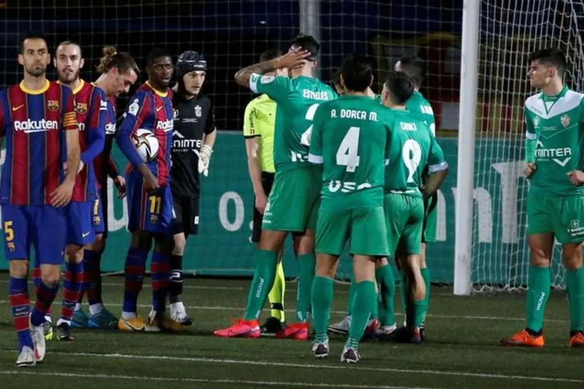 کرونا بیخ گوش بارسلونا