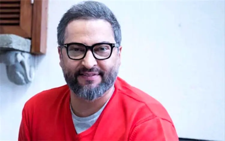(عکس) سلفی عجیب با مهرداد میناوند