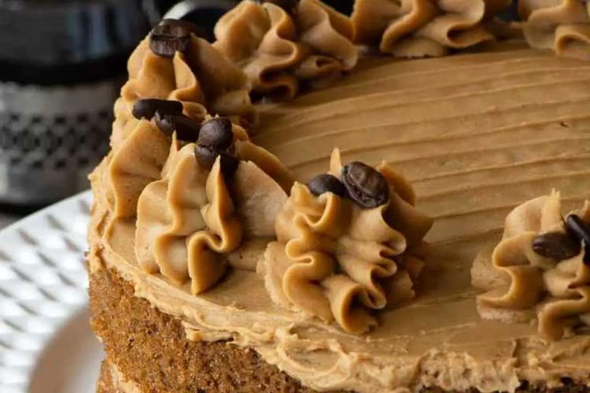 طرز تهیه کیک قهوه؛ کیکی خوشمزه و کافی شاپی