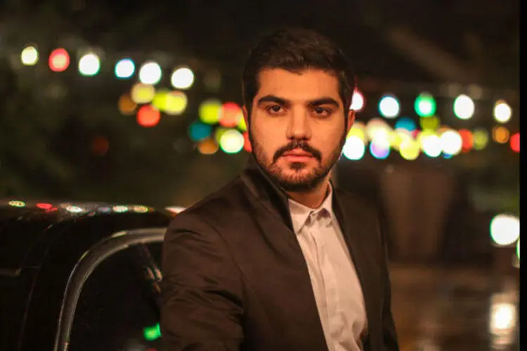 سینا مهرداد، بازیگر سریال آقازاده مهمان دورهمی پنجشنبه مدیری