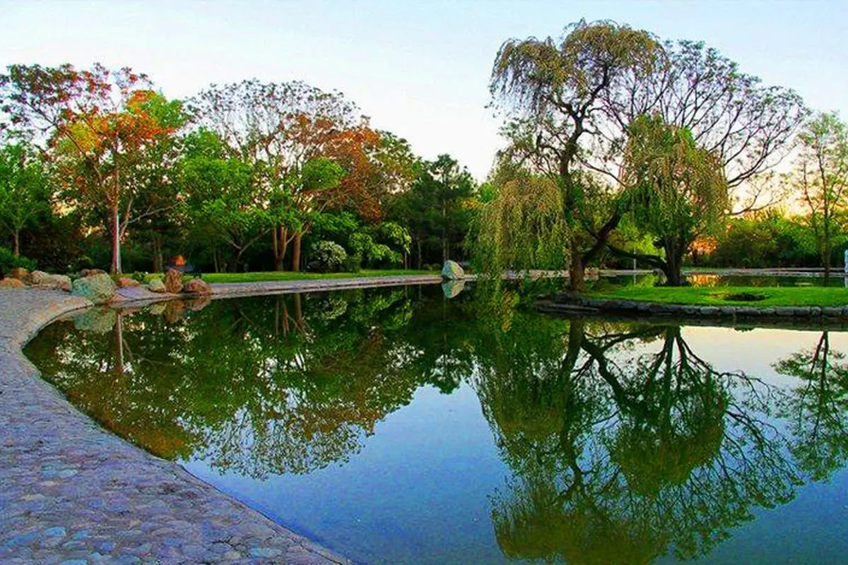 آشنایی با باغ گیاه شناسی ملی ایران