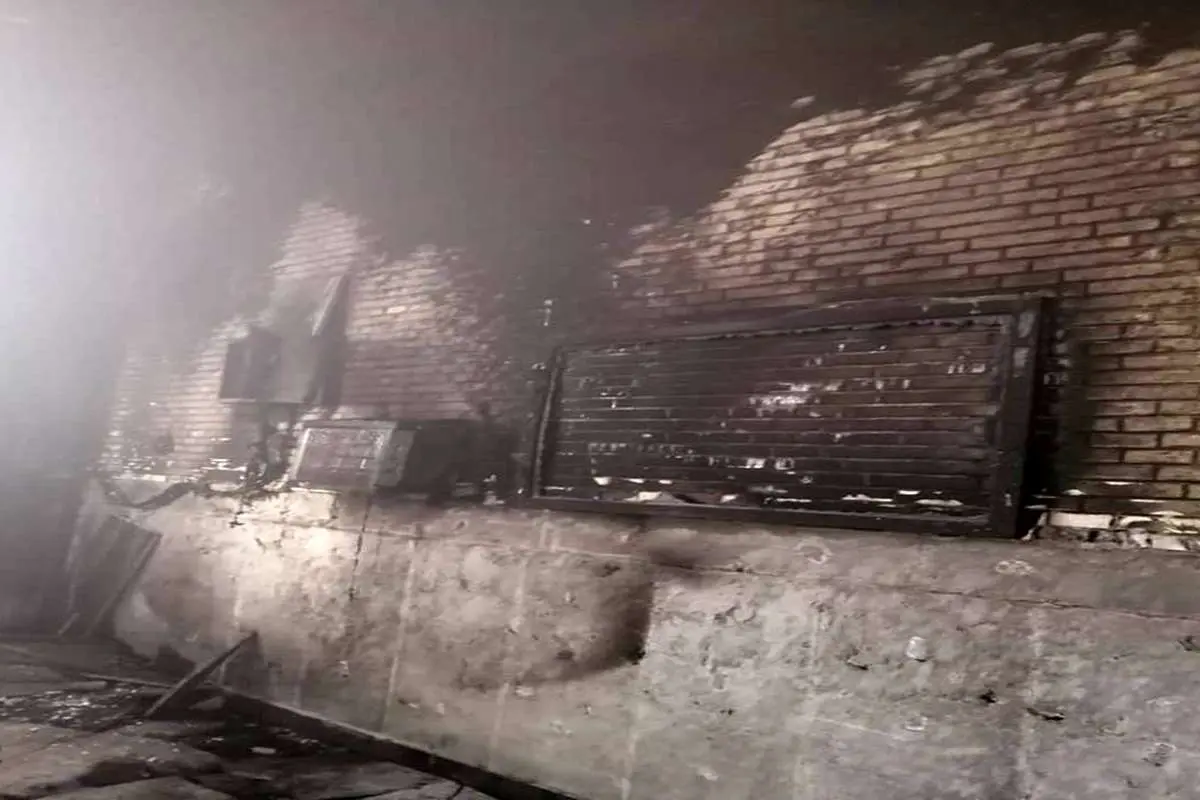(تصاویر) آتشسوزی مسجد الشجره در کازرون