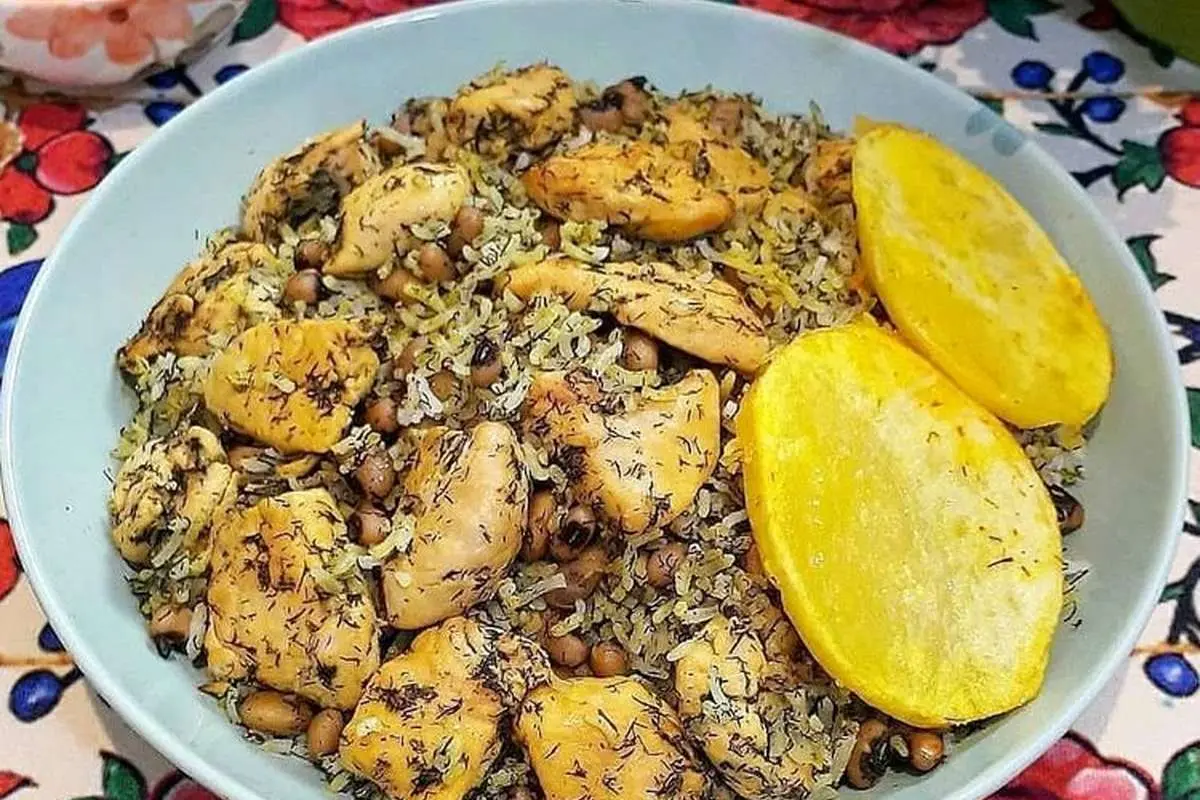 طرز تهیه پلو شوشتری با فیله مرغ؛ خوشمزه و مجلسی