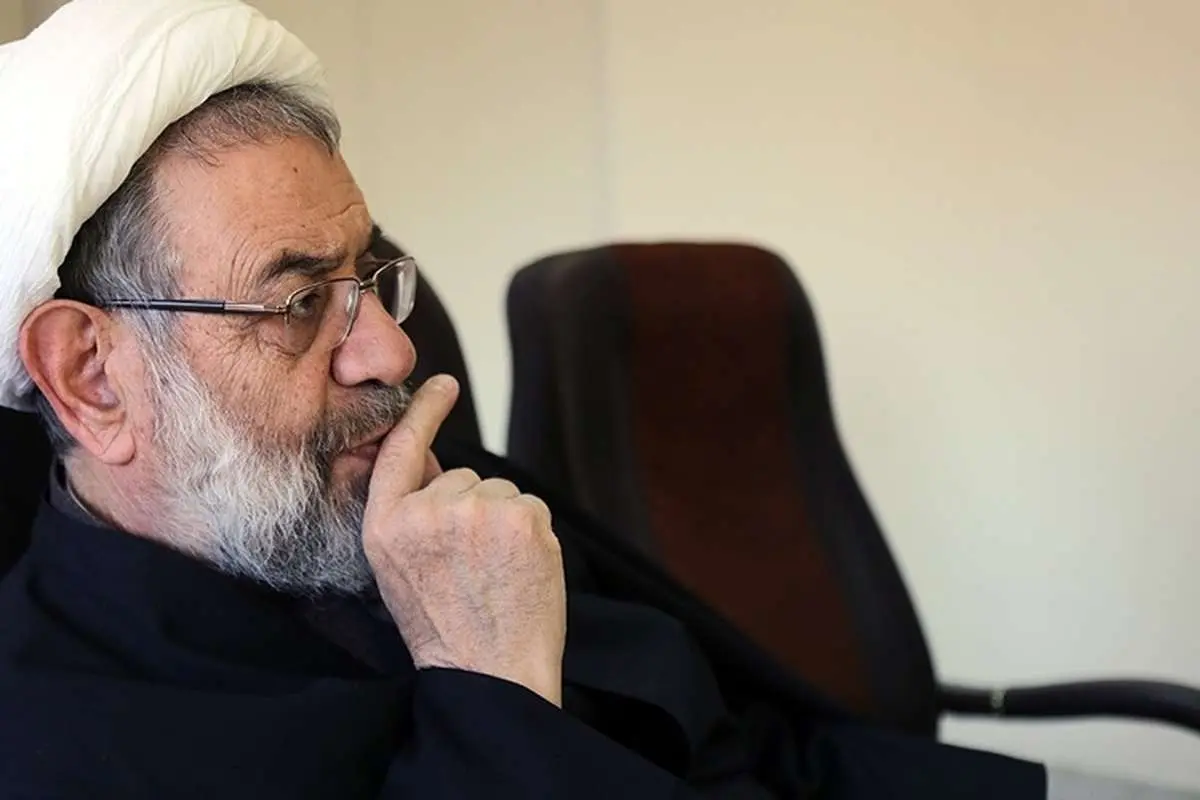 قدرتالله علیخانی در بیمارستان بستری شد