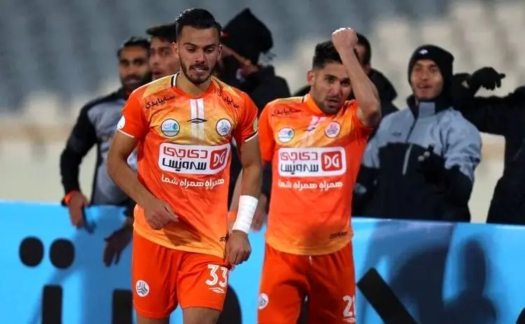 استقلال بعد از 2 ماه به سایپا باخت