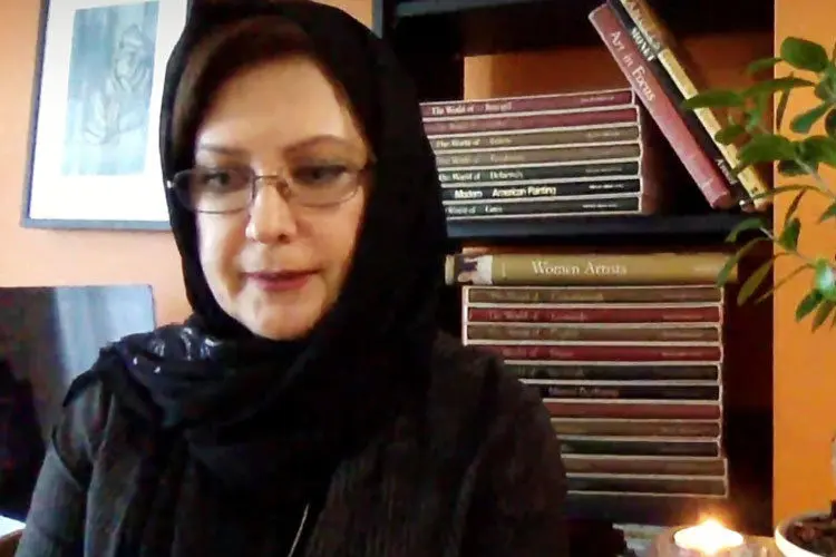 (ویدئو) روایت لعیا زنگنه از حذفیات عجیب «در پناه تو»؛ آهنگ گوگوش نجاتم داد