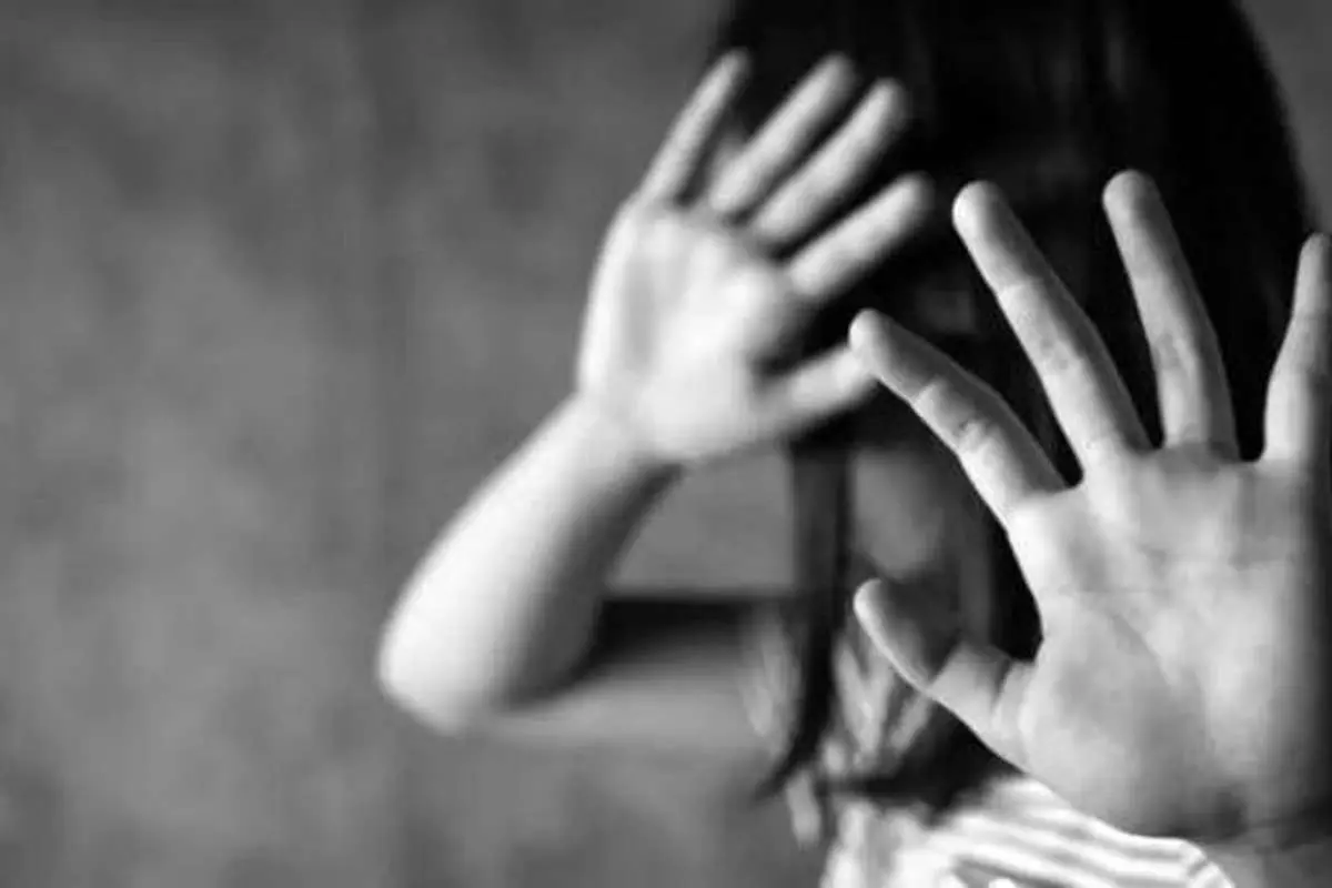 کودک آزار ملایری دستگیر شد