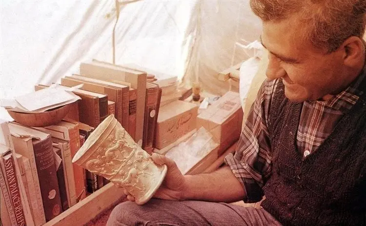 عزت‌الله نگهبان، عزت باستان‌شناسی ایران