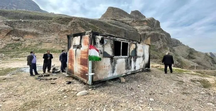 معاون آموزش و پرورش: علت آتش سوزی کانکس صاعقه نبود