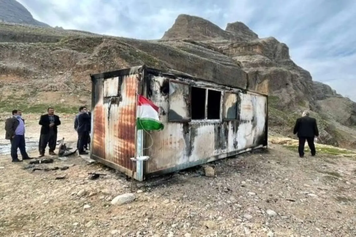 معاون آموزش و پرورش: علت آتش سوزی کانکس صاعقه نبود