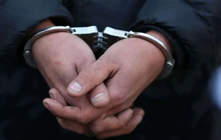 بازداشت یکی از دلالان دارو در بازار تهران