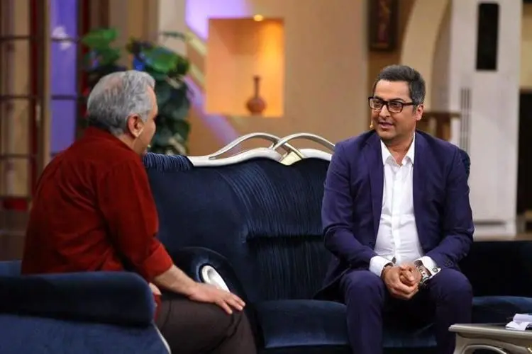 گفتگوی مهرداد میناوند با مهران مدیری در برنامه دورهمی