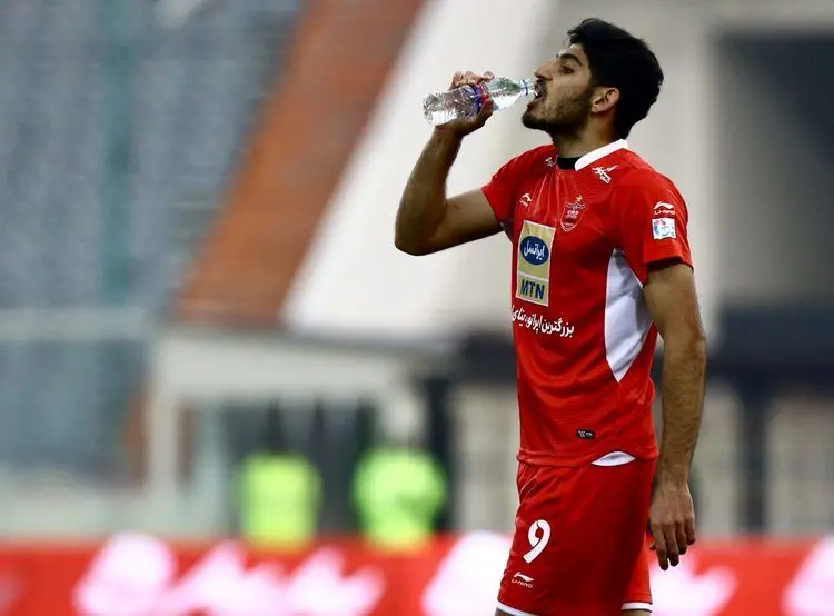 بازیکن جدید پرسپولیس یکی دو روز آینده در تهران؛ خط حمله وحشتناک تیم یحیی!