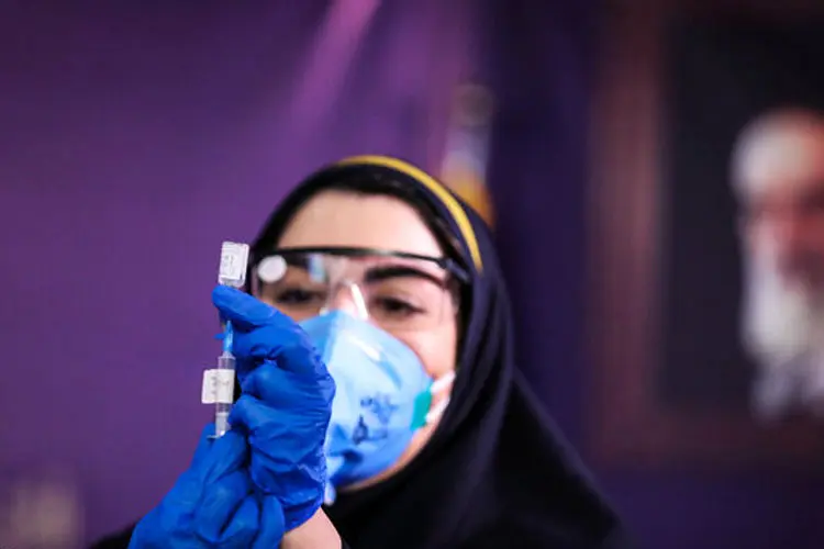 دلیل شتابزدگی در اعلام موفقیت واکسن‌های داخلی کرونا چیست؟