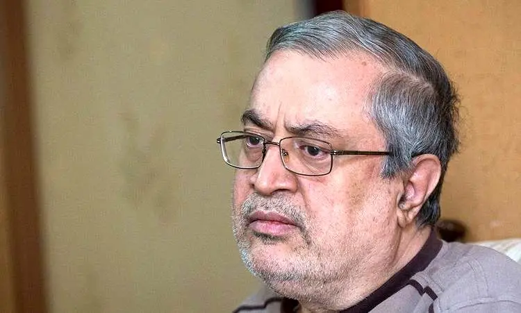 کیهان به حجاریان: شما نبودید که گفتید روحانی با دسته کلید آمده؟