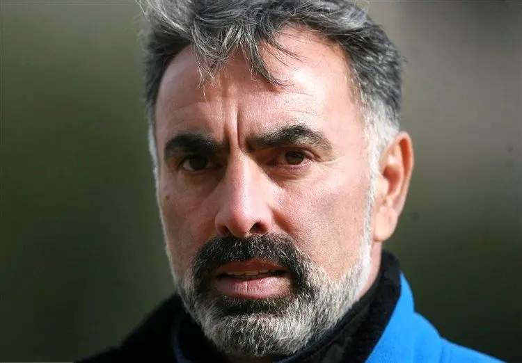 گلایه‌های محمود فکری با کنایه‌های ریز و درشت به پرسپولیس!