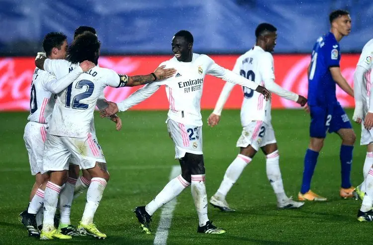 (ویدیو) خلاصه بازی رئال مادرید 2 - 0 ختافه 21 بهمن 99