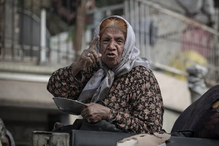 گیتی معینی: حین بازی در «ابلق» خلافکار‌ها پایم را شکستند!