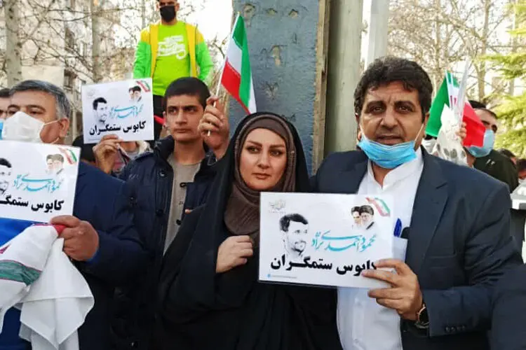 (ویدئو) تجمع در نارمک و دعوت انتخاباتی از احمدی‌نژاد