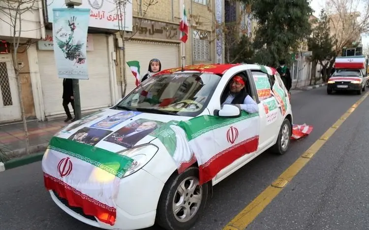 (تصاویر) راهپیمایی ۲۲ بهمن در قم